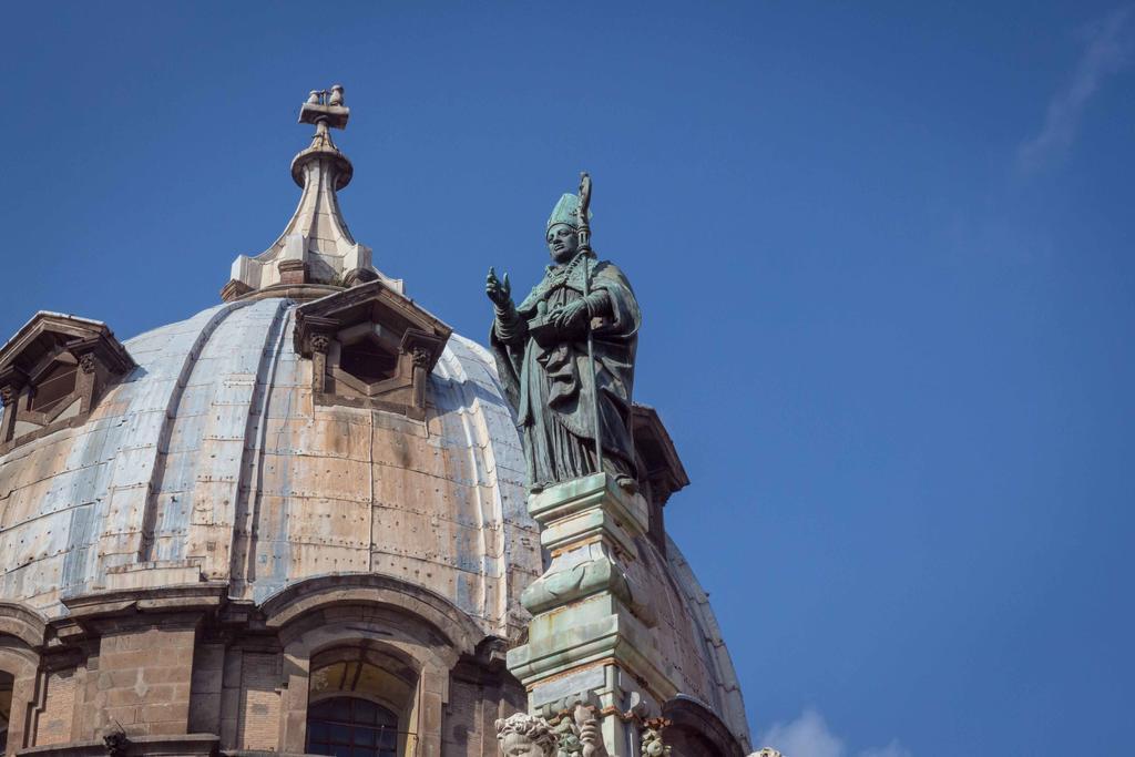 La Cattedrale Bed & Breakfast 那不勒斯 外观 照片